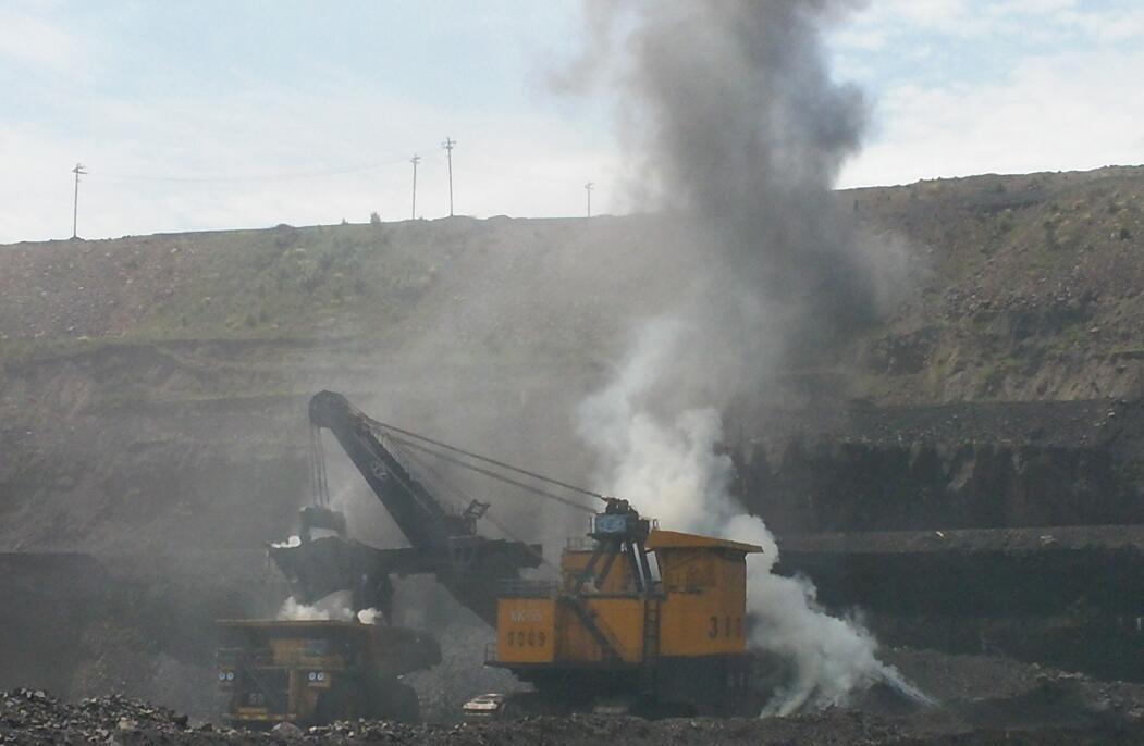 中國(guó)最大挖掘機(jī)